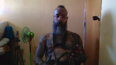 skullbeardg — Cam4 stream photo (Nov 2025)