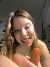 kimczii — Stripchat stream photo (Apr 2026)