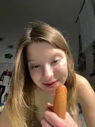 kimczii — Stripchat stream photo (Apr 2026)