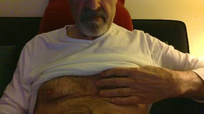 belabi — Cam4 stream photo (Nov 2025)