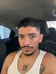 ChristopherLukka — вебкам-модель онлайн на stripchat