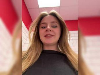 -Angel-Ali- — вебкам-модель онлайн на bongacams