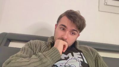 Thony_Grey — вебкам-модель онлайн на cam4