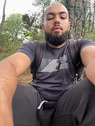 arturguy00 — Stripchat stream photo (Jan 2026)