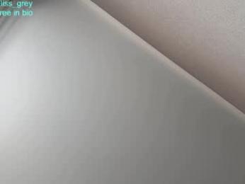 alissgrey — вебкам-модель онлайн на chaturbate