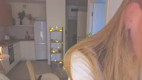 Lili_Roze_ — Stripchat stream photo (Apr 2026)