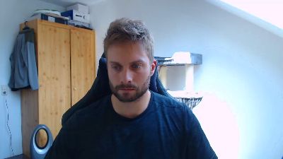 blueeyes839 — вебкам-модель онлайн на cam4