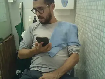 HS-hotsmile — Stripchat stream photo (Mar 2026)