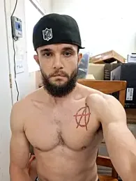 Paidbat — Stripchat stream photo (Apr 2026)