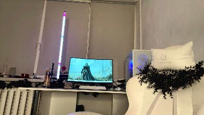 LaylaBortner — Cam4 stream photo (Apr 2026)