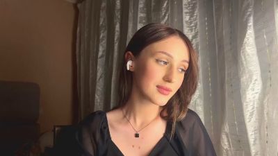 AdeliaDerousse — Cam4 stream photo (Sep 2026)