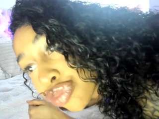 giannalove — вебкам-модель онлайн на camsoda