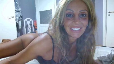 cari_guerrera — вебкам-модель онлайн на cam4