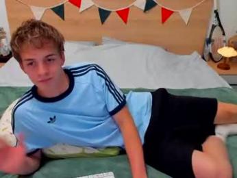 lanny_fandi — вебкам-модель онлайн на chaturbate