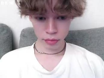 pawclaw — Chaturbate stream photo (Aug 2026)