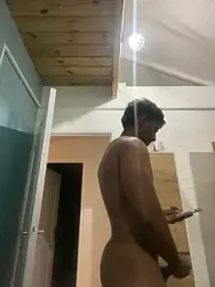 Axel_black10 — вебкам-модель онлайн на stripchat