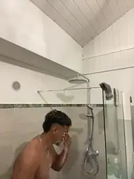 Axel_black10 — вебкам-модель онлайн на stripchat