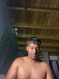 Axel_black10 — вебкам-модель онлайн на stripchat