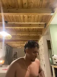 Axel_black10 — вебкам-модель онлайн на stripchat