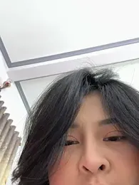 zhutou140 — вебкам-модель онлайн на stripchat