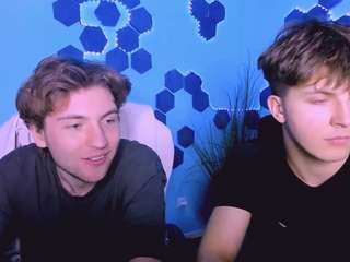 travis-wolf — вебкам-модель онлайн на camsoda