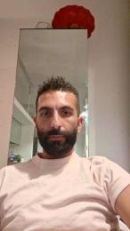 Alessio90italy — вебкам-модель онлайн на cam4