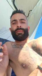 Alessio90italy — вебкам-модель онлайн на cam4