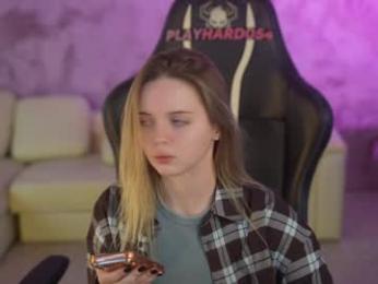 kira0541 — вебкам-модель онлайн на chaturbate