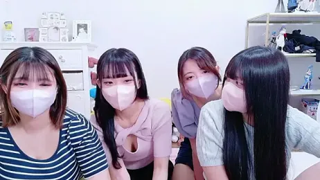 Megu_Melon — вебкам-модель онлайн на stripchat