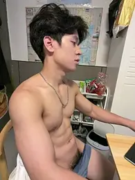 SYT_SGe — вебкам-модель онлайн на stripchat