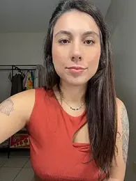 Carolini09 — вебкам-модель онлайн на stripchat