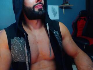 Acotas — вебкам-модель онлайн на flirt4free