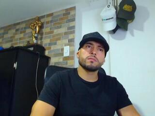 Walter Brownn — flirt4free