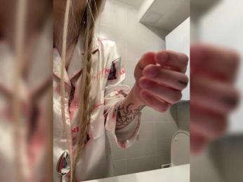 MimiMila — вебкам-модель онлайн на bongacams