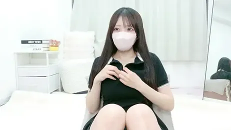 yuinachan_v — вебкам-модель онлайн на stripchat