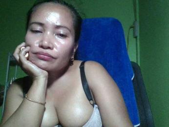 emmannuele — Bongacams stream photo (May 2026)