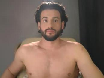 double_luckystrike — вебкам-модель онлайн на chaturbate