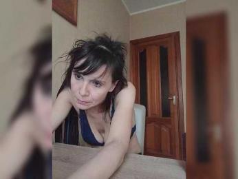 Hellenalonenochka — Bongacams stream photo (Apr 2026)