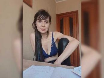 Hellenalonenochka — Bongacams stream photo (Apr 2026)