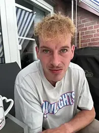 creampieboytim — вебкам-модель онлайн на stripchat