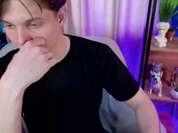 midnight_tease_ — Chaturbate stream photo (Apr 2026)