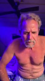 vaginaslayer68 — Cam4 stream photo (May 2026)
