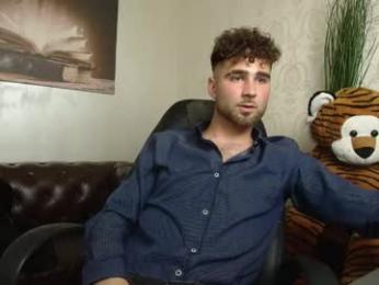 kyloeast — Chaturbate stream photo (Apr 2026)