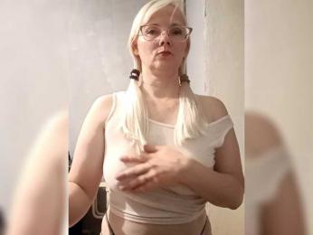 Sweetie454 — bongacams