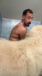 Yoquese233 — вебкам-модель онлайн на cam4