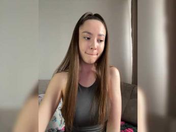 -Valeria- — вебкам-модель онлайн на bongacams