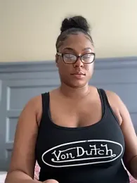 CandyLuxxxx — stripchat
