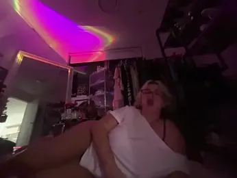 luckygigi — Stripchat stream photo (May 2026)