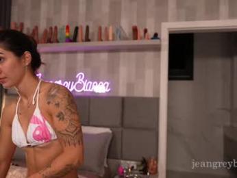 jeangreybianca — вебкам-модель онлайн на chaturbate