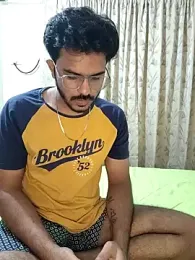 MIDNIGHT_STAR110 — вебкам-модель онлайн на stripchat